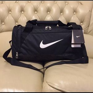 HUGE Nike gym travel duffle bag